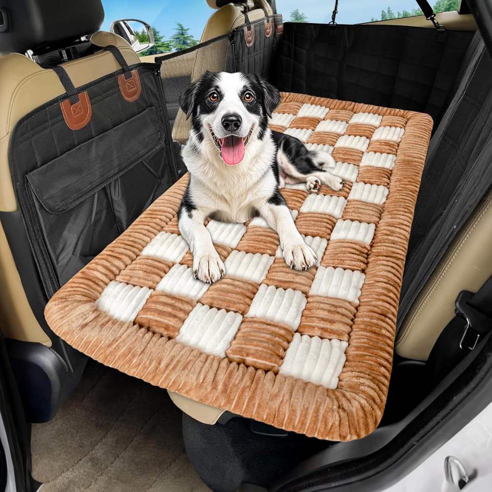 Pawfect Ride™ Cozy Plush Pet Mat - Soft, Supportive Dog Travel Bed