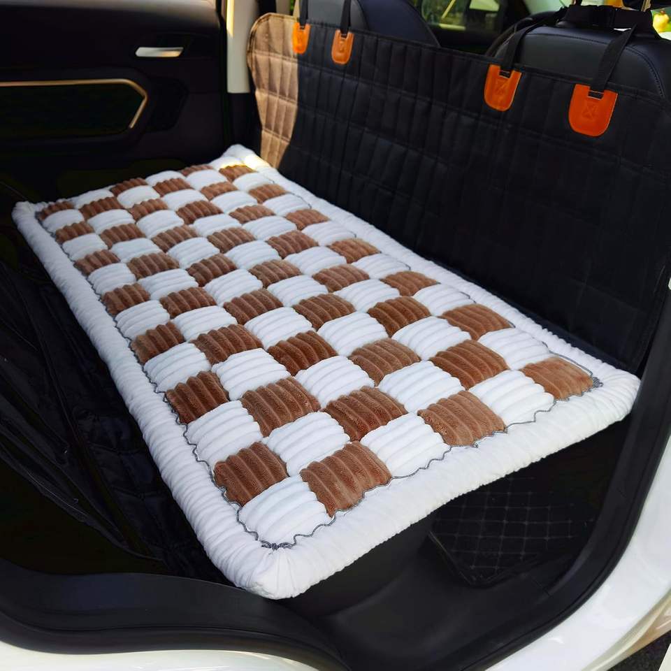 Pawfect Ride™ Cozy Plush Pet Mat - Soft, Supportive Dog Travel Bed